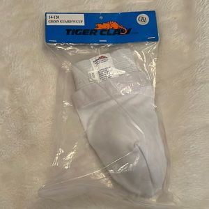 New Tiger Claw Groin Guard with Cup Child